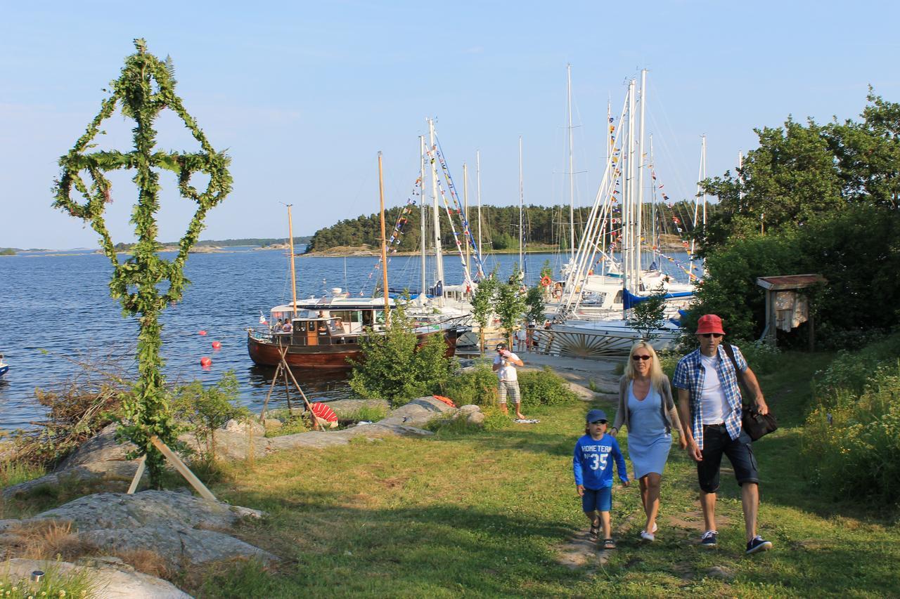Braennskaer Cottages & Glamping بارجاس المظهر الخارجي الصورة