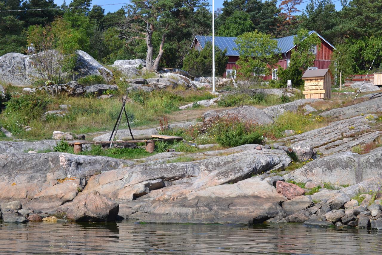 Braennskaer Cottages & Glamping بارجاس المظهر الخارجي الصورة