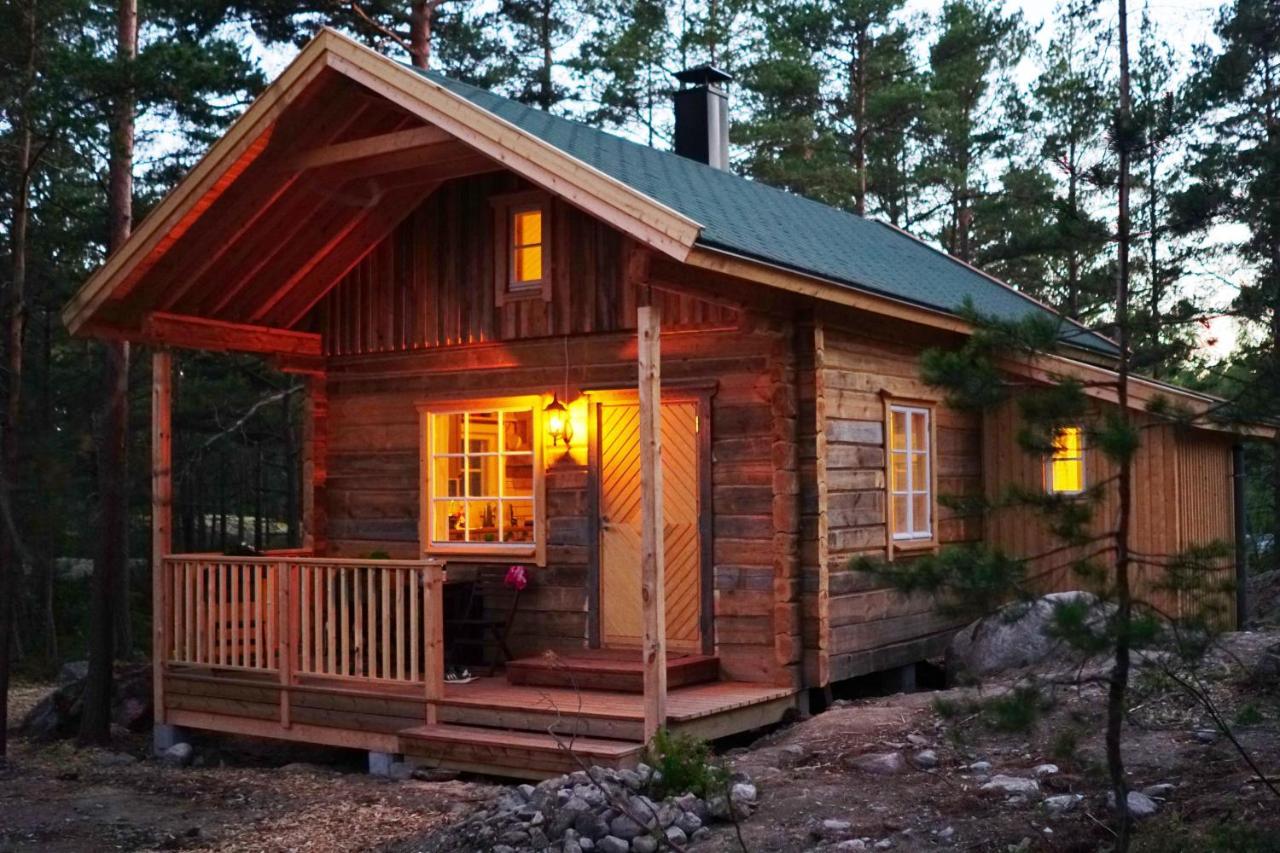Braennskaer Cottages & Glamping بارجاس المظهر الخارجي الصورة